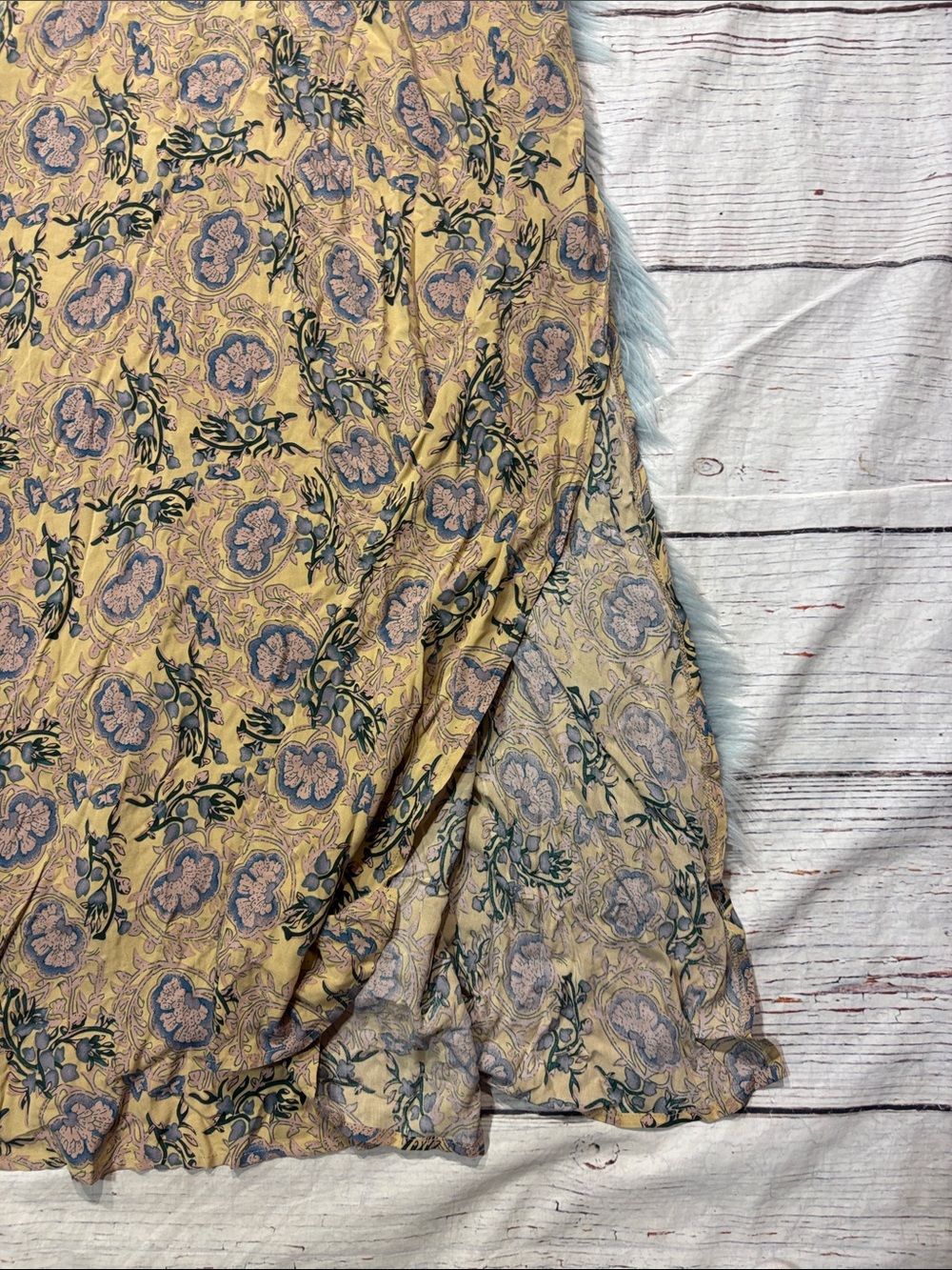 NWOT Natural Life Floral Butter Yellow Floral High Slit Maxi Skirt - Picture 4 of 9